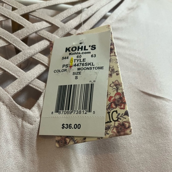 Pink Moonstone Criss Cross Lace Up Top - Picture 4 of 6